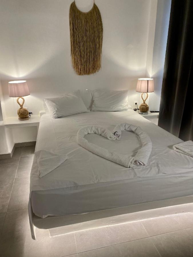 Iakovos' Luxury House Villa Tinos Exterior photo
